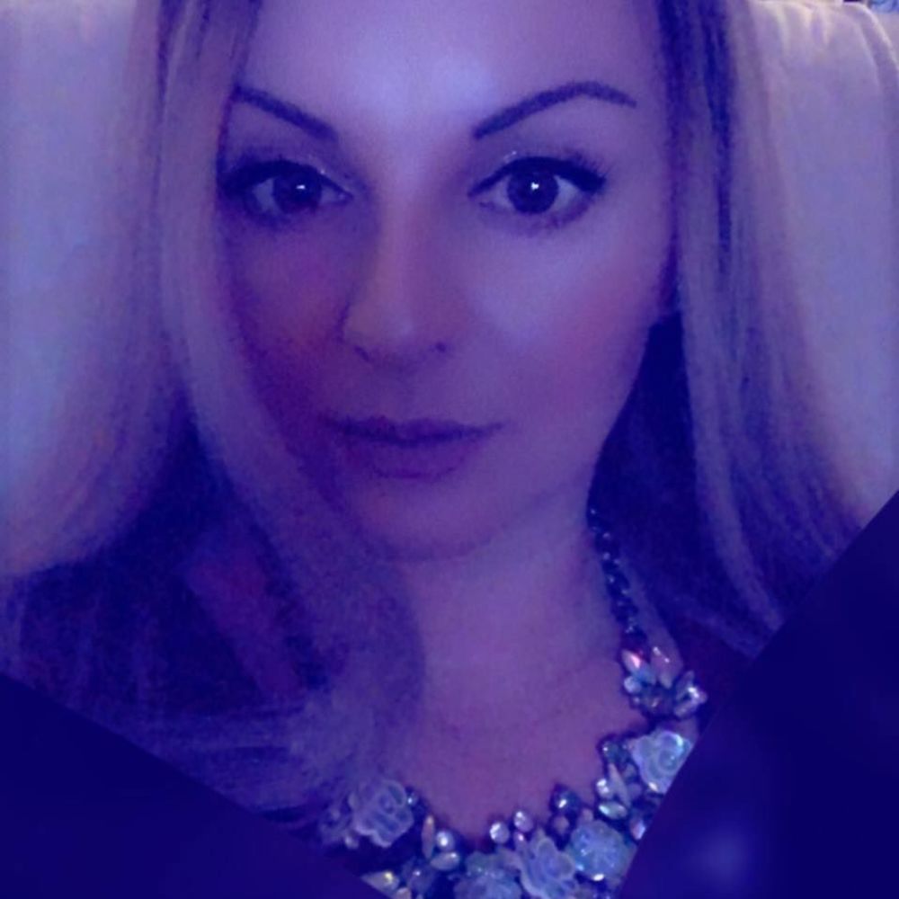 Meet your Posher, Lejla